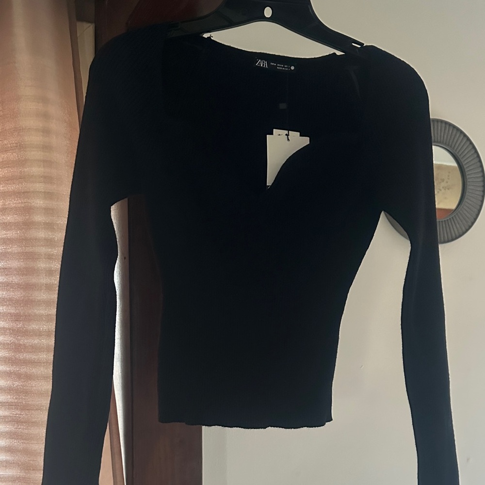 Zara Elegant Black Long Sleeve Top